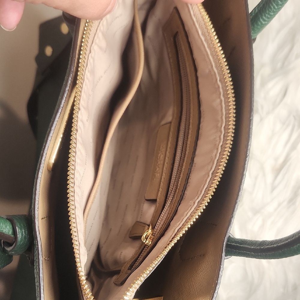 Michael Kors Dark Green Tote Bag - Picture 10 of 13